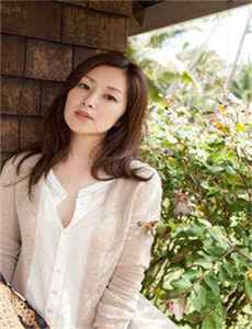 板垣梓-年轻的好儿媳妇4高清电影
