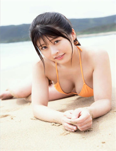 小葱的图书馆-穿戴式跳D放在里面逛超市的